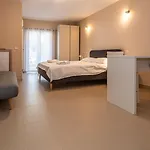 Traumhaftes Studio-apartment Direkt Am Von